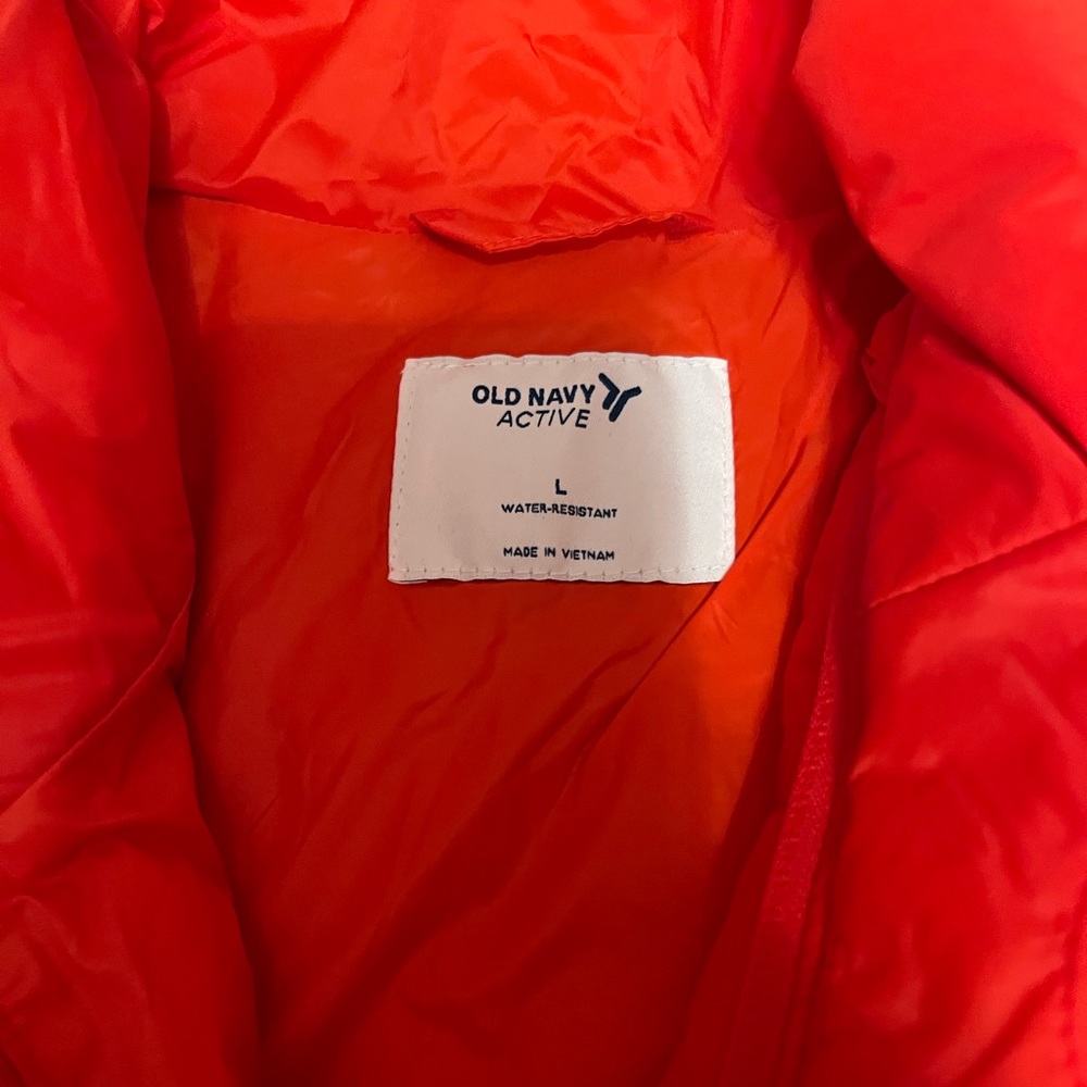 Old Navy Alternative Down Pull Over Jacket With Z… - image 4